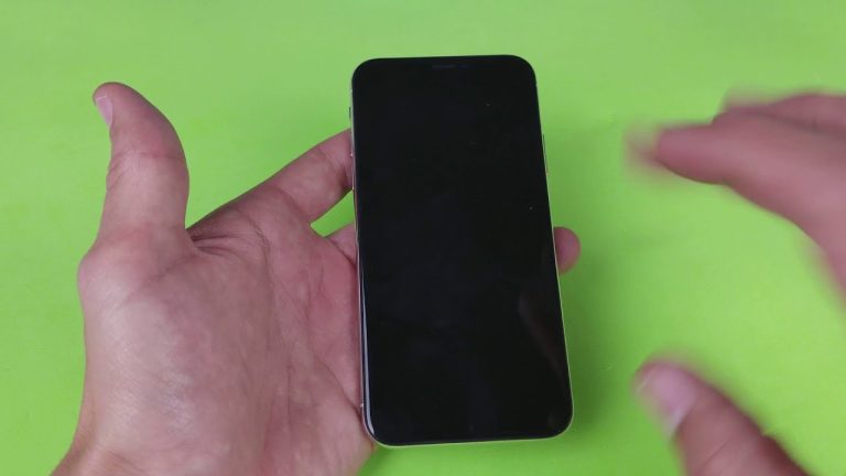 Why Does the Screen Go Black on iPhone? How to Fix It?